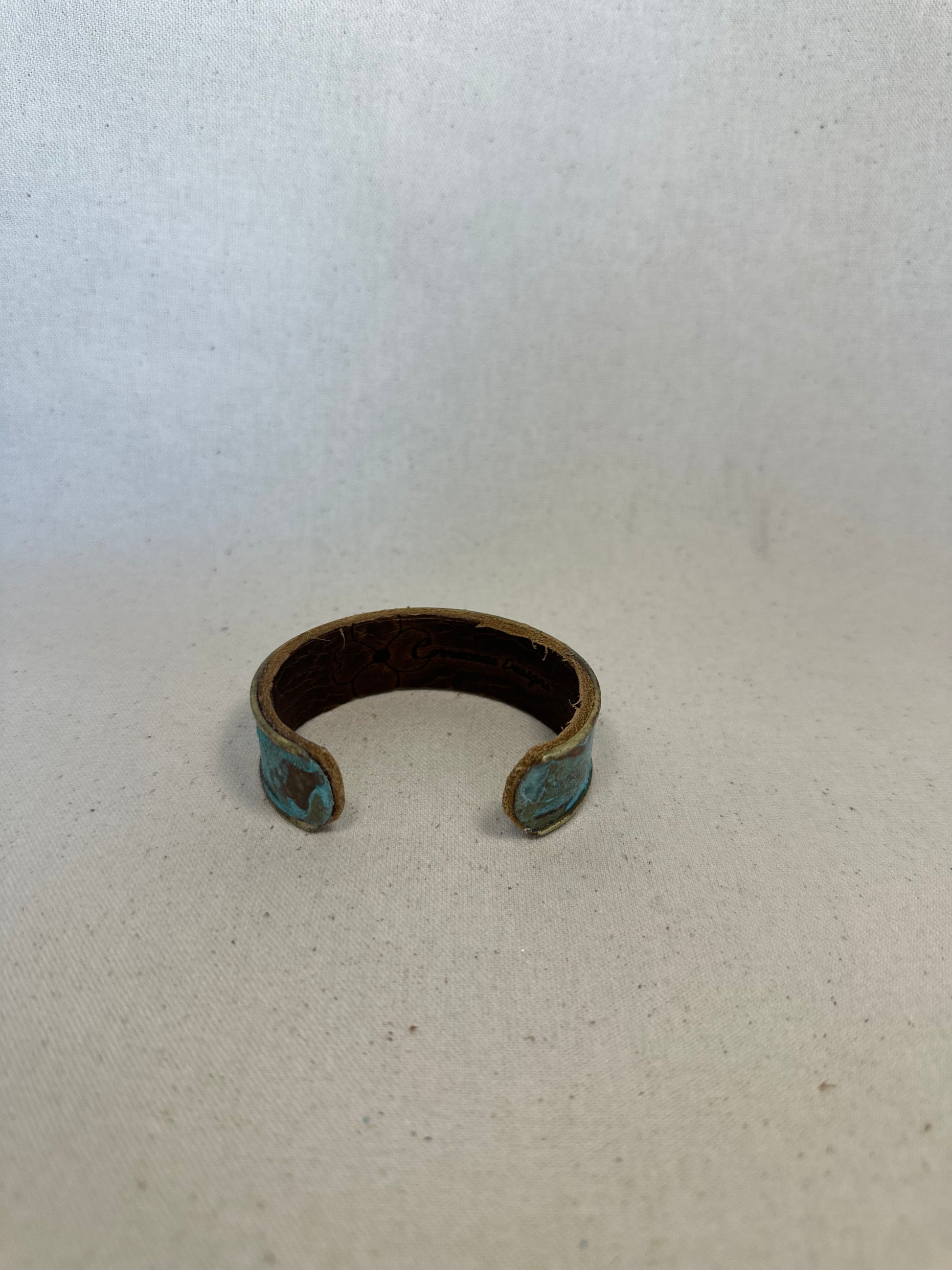 The Verde 3/4" Medium Beveled Cuff