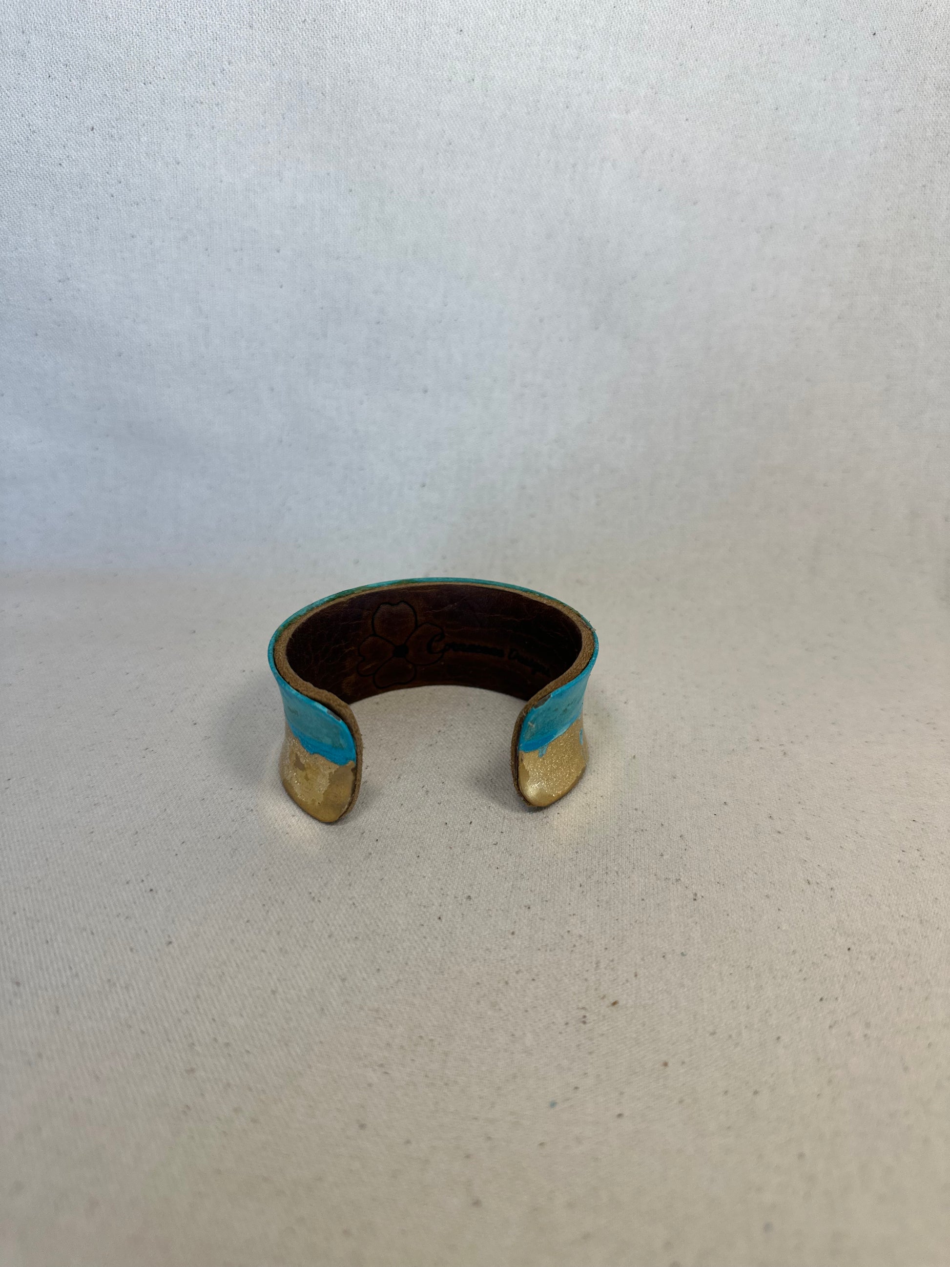 The Verde 1" Medium Concave Cuff